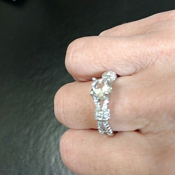 Jewelry - *SALE FIRM* Sterling Silver Ring with Rhinestones